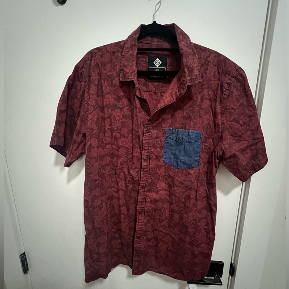 Men’s Floral Short Sleeve Button Down